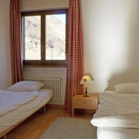 Imperial-10 By Interhome *